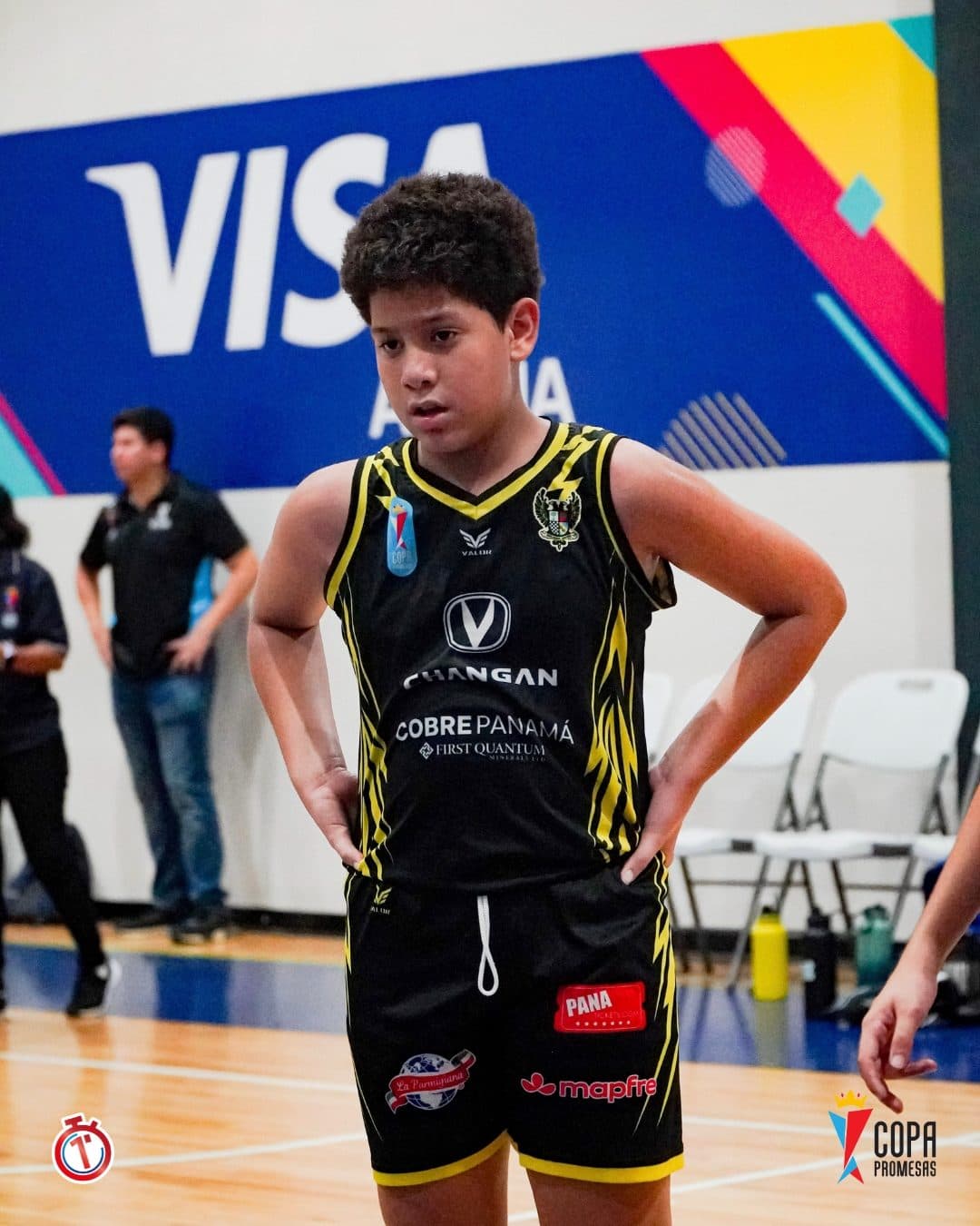 Colegio Javier vs AIP Fighting Owls — foto 3