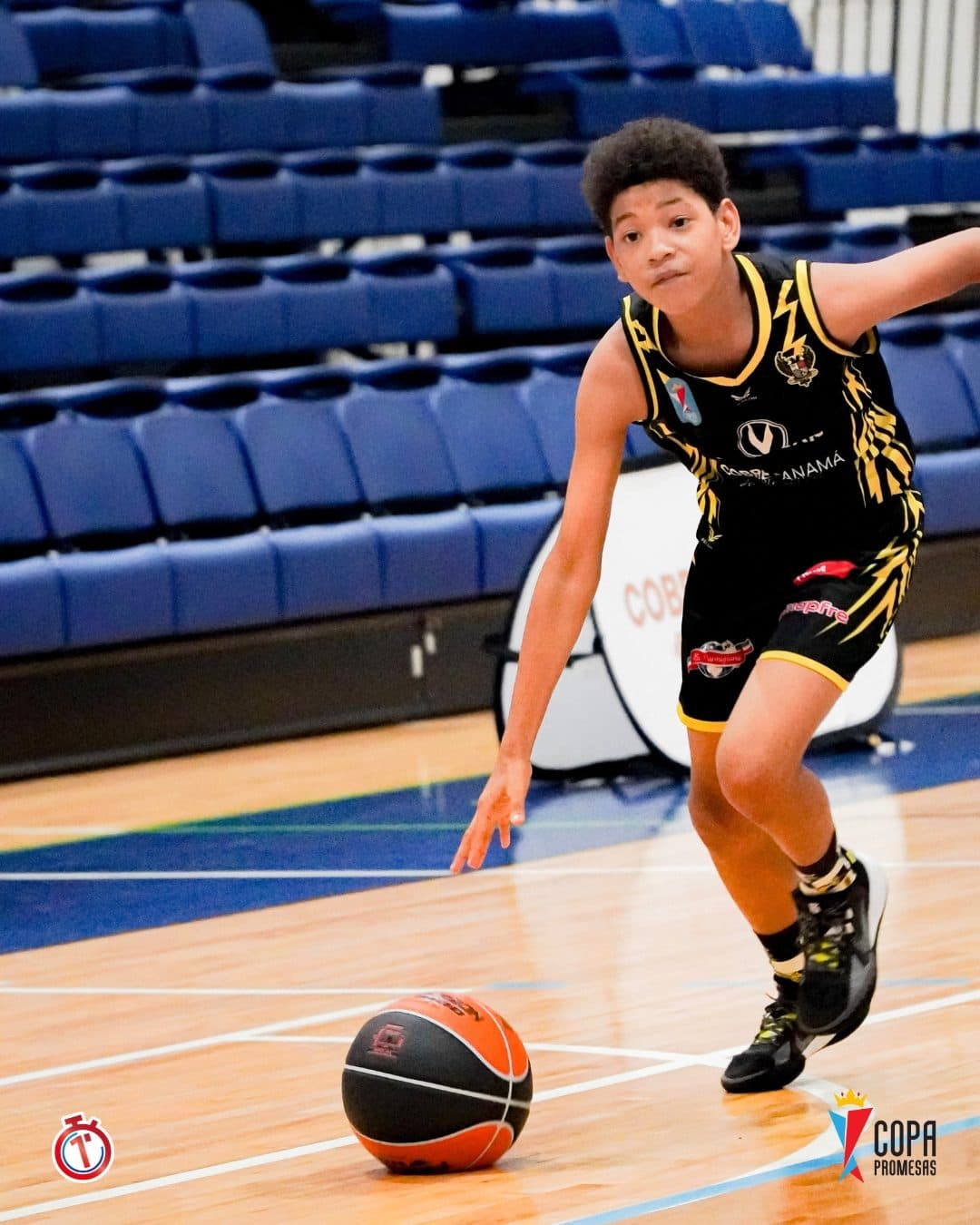 Colegio Javier vs AIP Fighting Owls — foto 13
