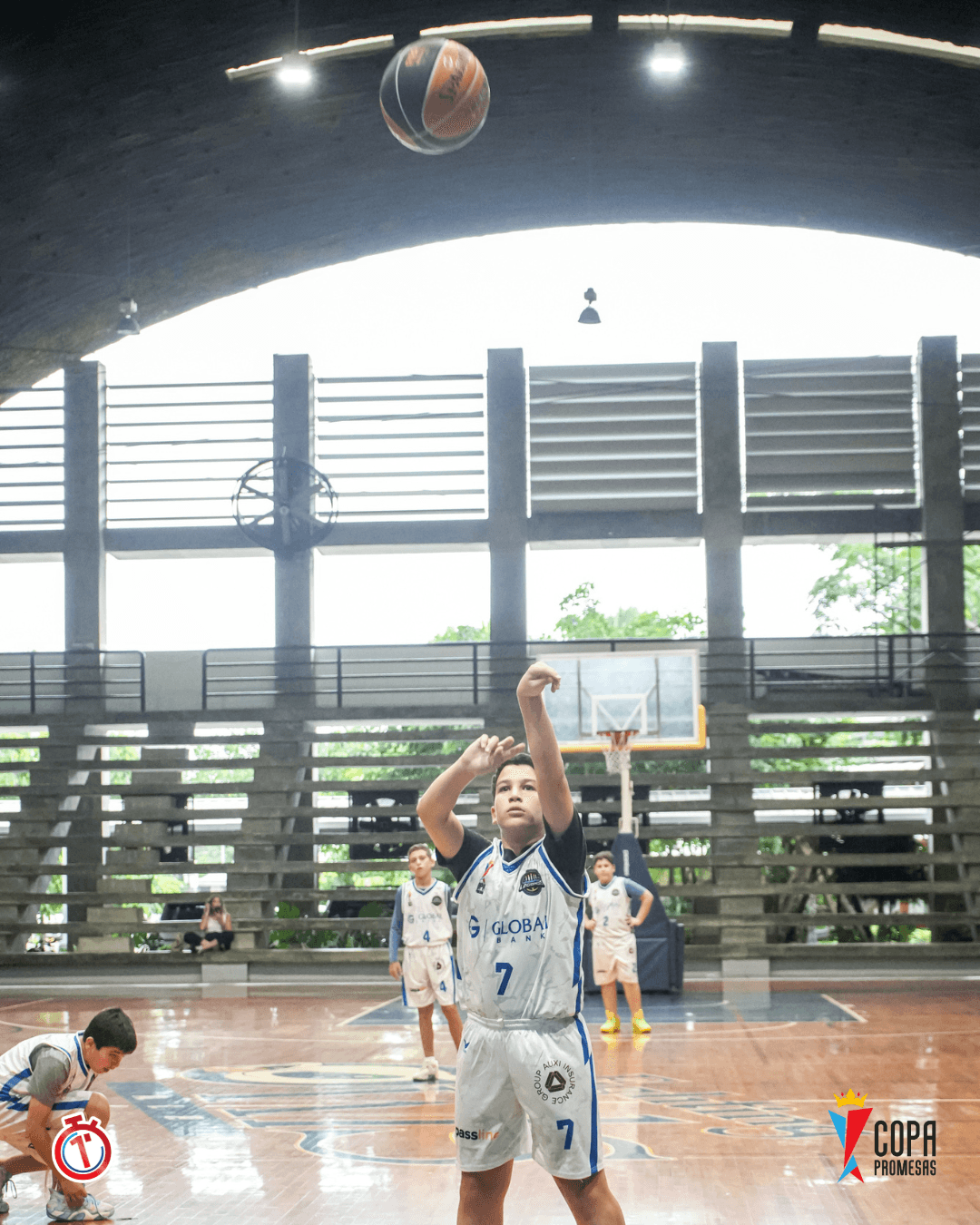 AHP Legends vs Hawks — foto 1