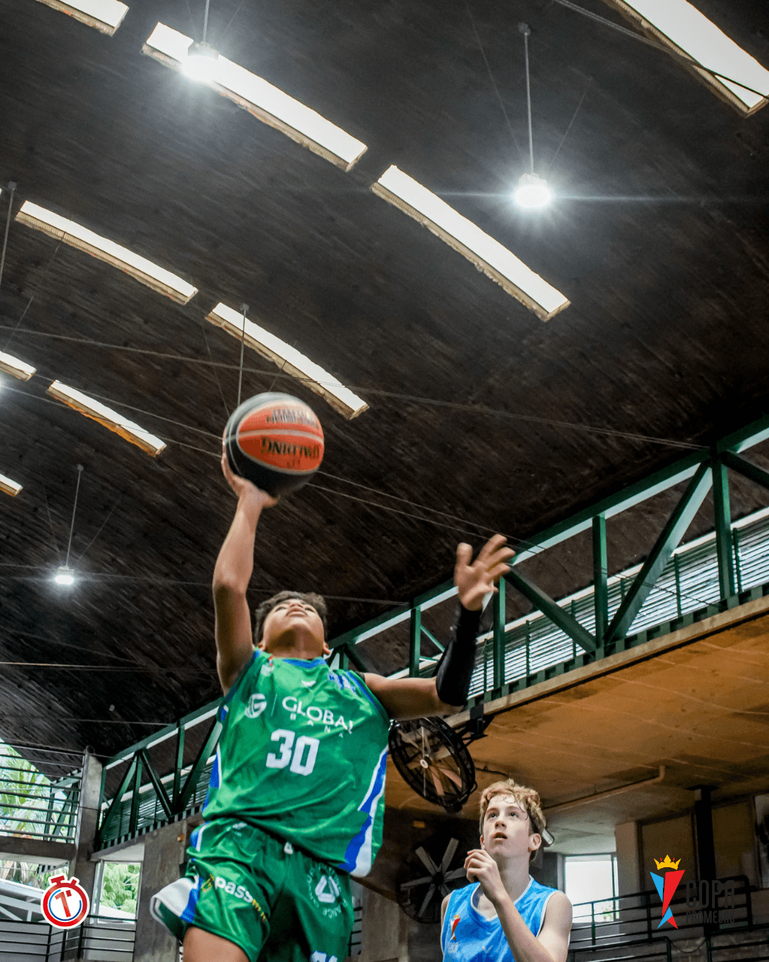 IAE Titans vs Wild Lynx — foto 1