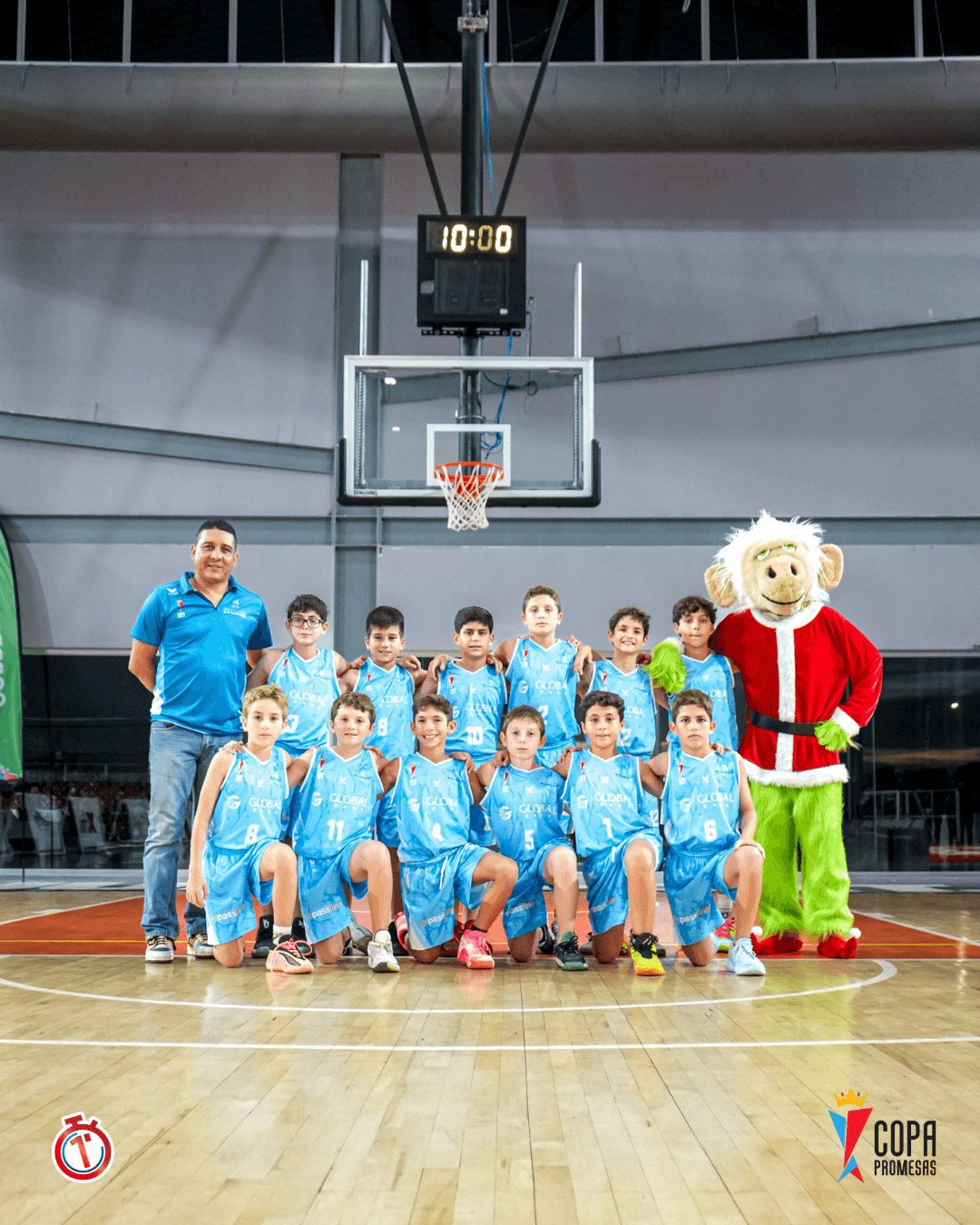 IAE Titans vs Mustang — foto 1