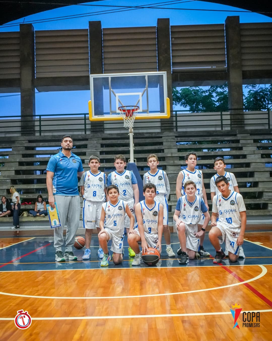 IAE Titans vs AHP Legends — foto 1