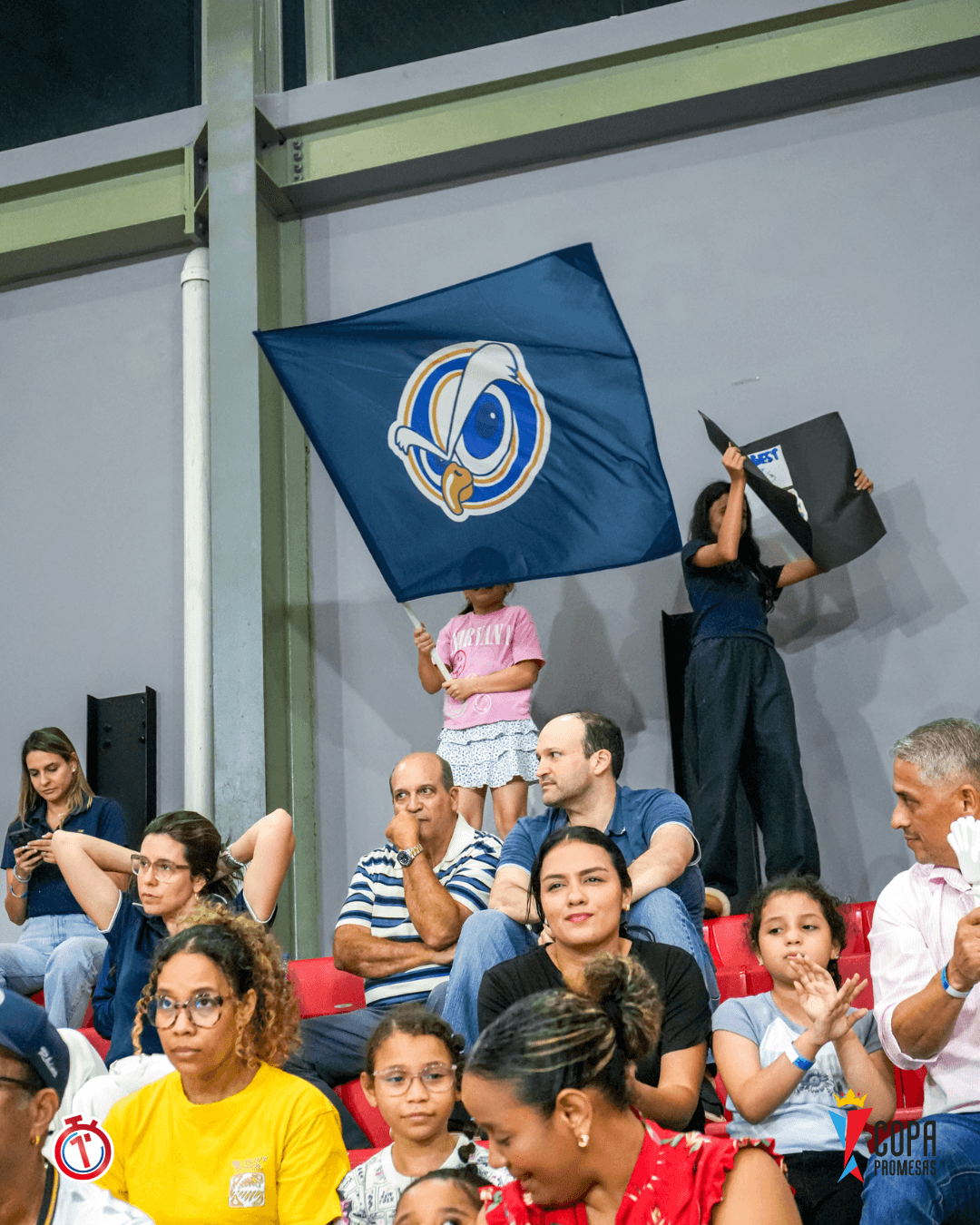 AIP Fighting Owls vs CBP Wildcats — foto 11
