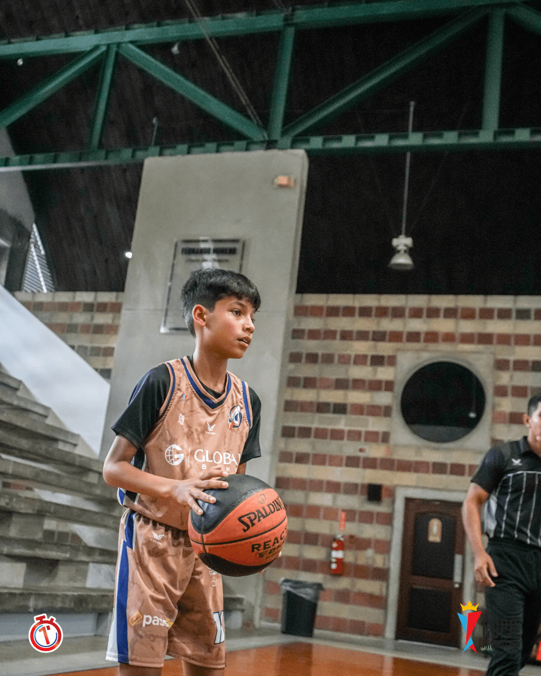 AIP Fighting Owls vs Colegio Javier — foto 11