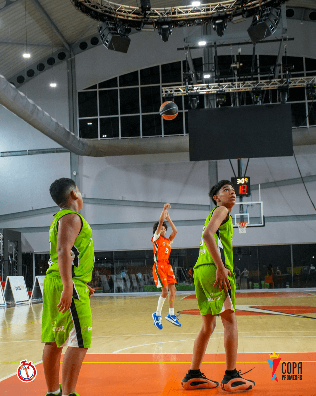 Green Panthers vs Wild Lynx — foto 11