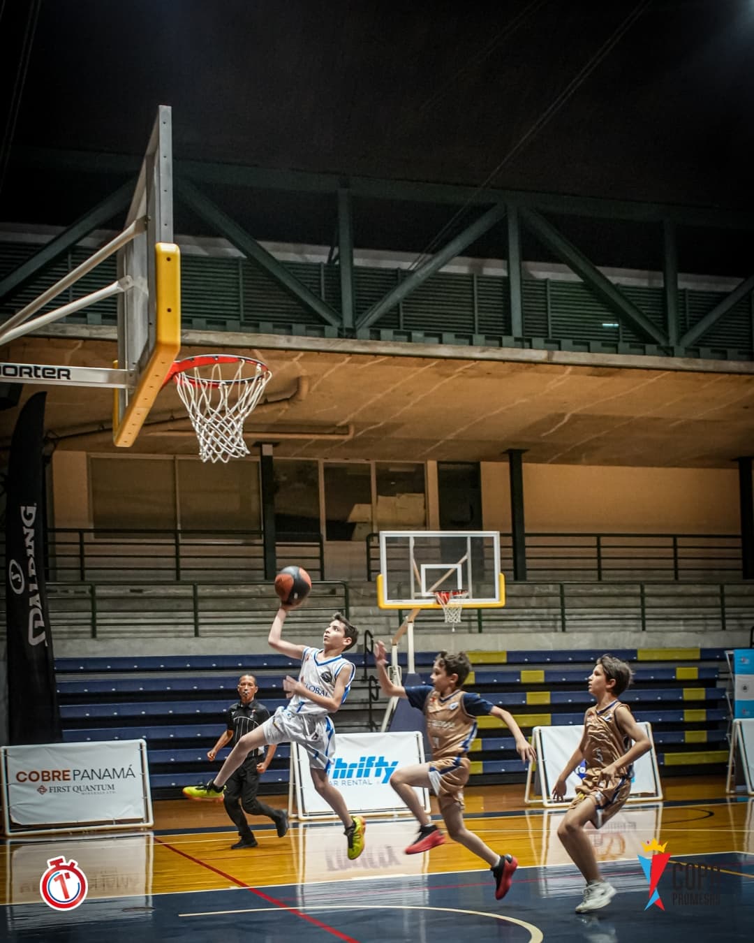 AHP Legends vs AIP Fighting Owls — foto 12