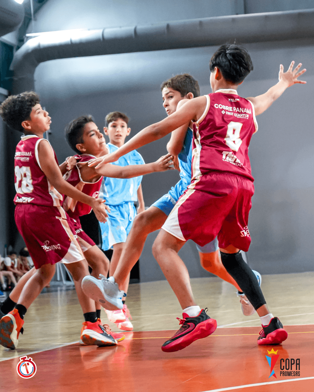 IAE Titans vs Mustang — foto 12