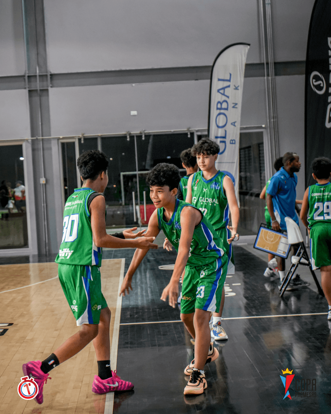 AIP Fighting Owls vs Wild Lynx — foto 13