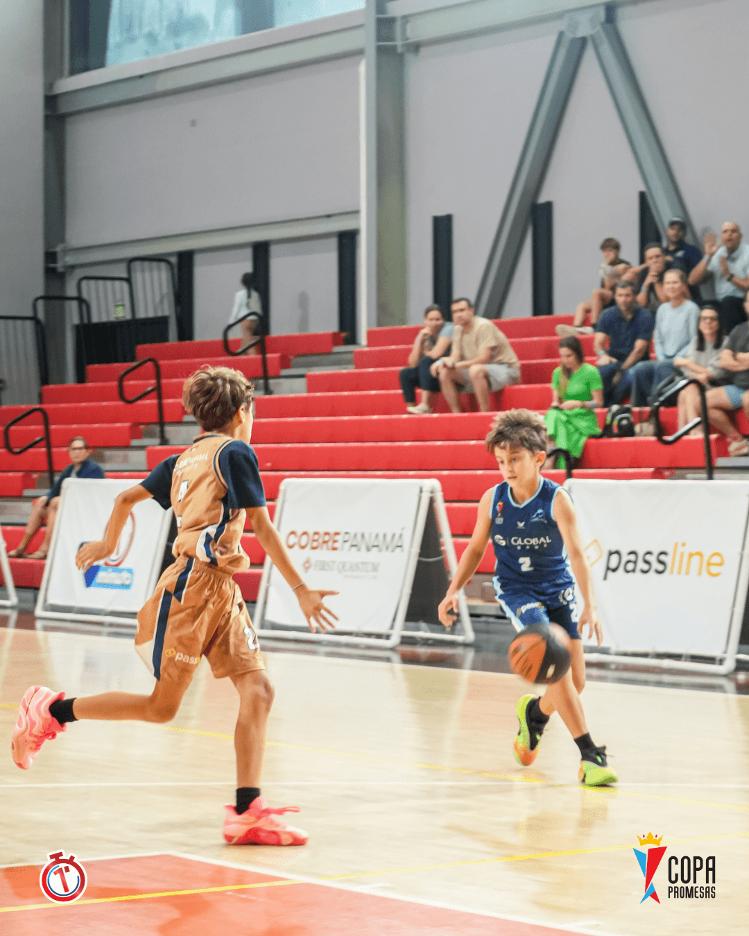Dragons vs AIP Fighting Owls — foto 13