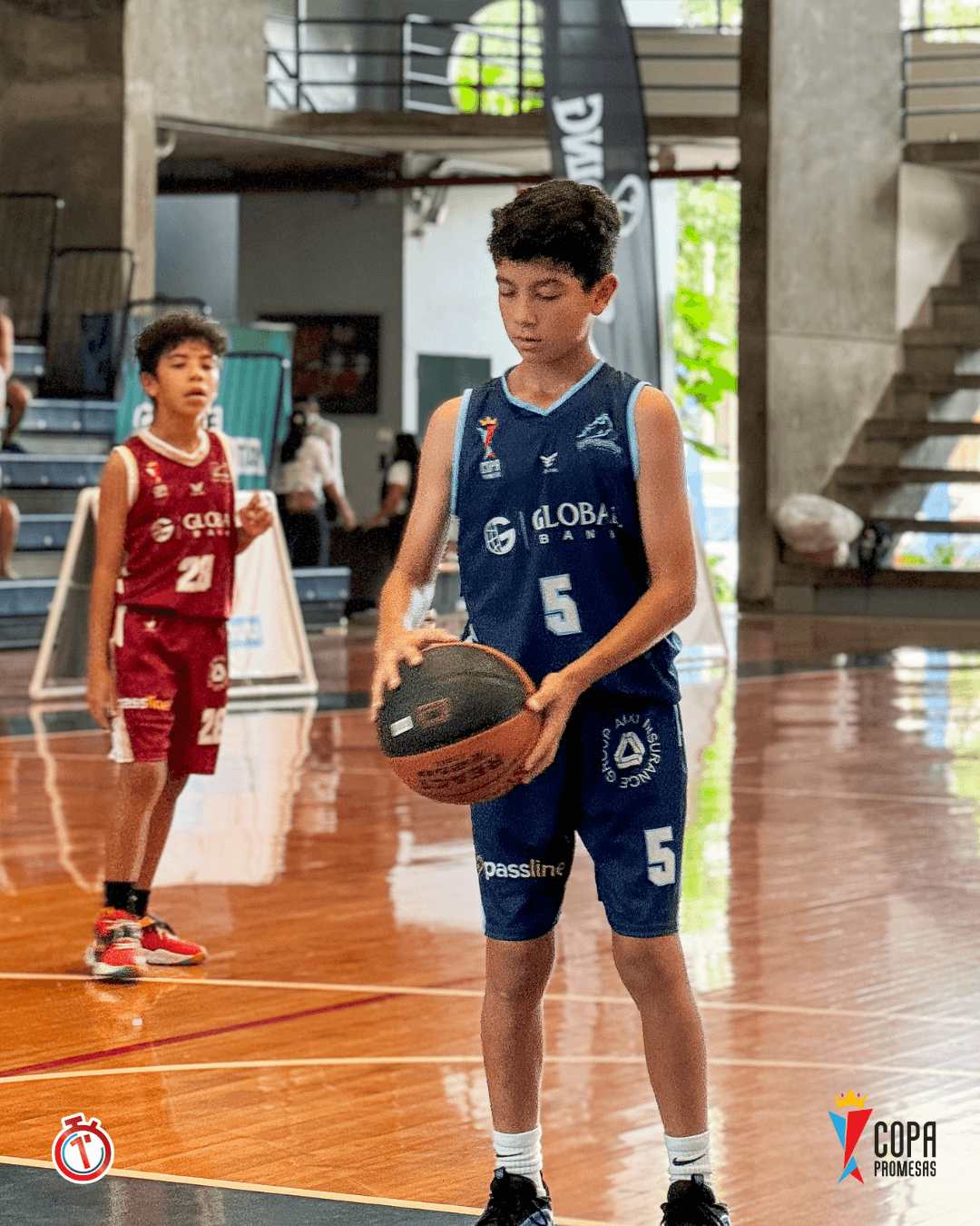 Dragons vs Mustang — foto 13