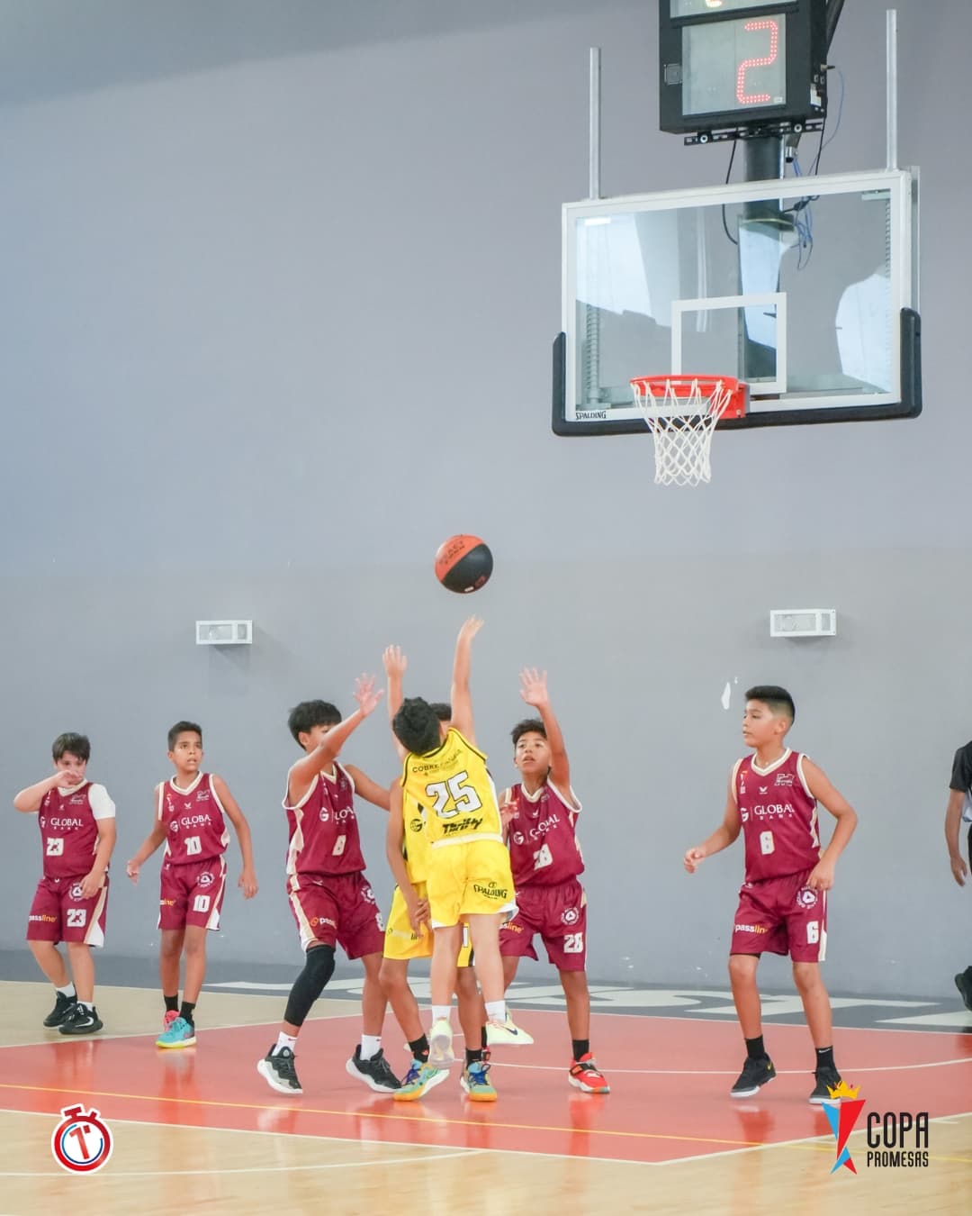 Mustang vs Colegio Javier — foto 13
