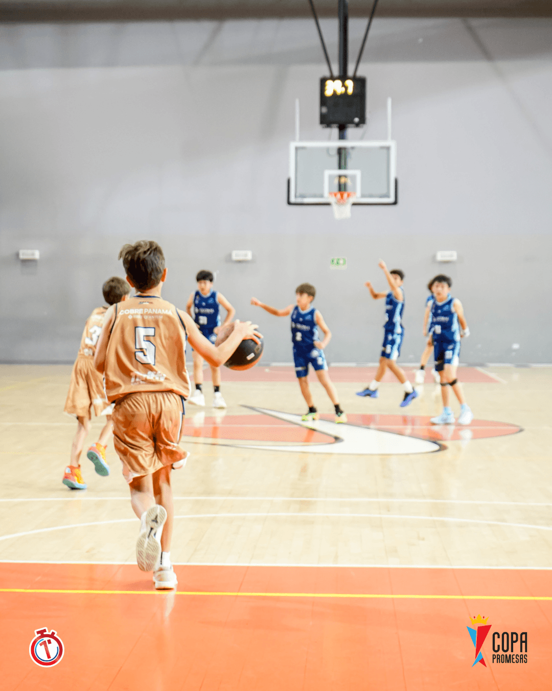 Dragons vs AIP Fighting Owls — foto 14