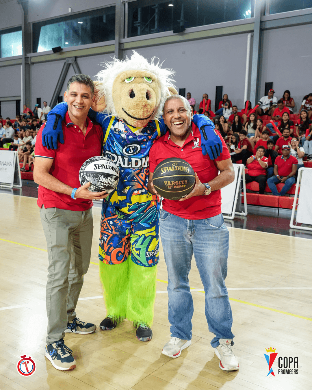 AIP Fighting Owls vs CBP Wildcats — foto 14