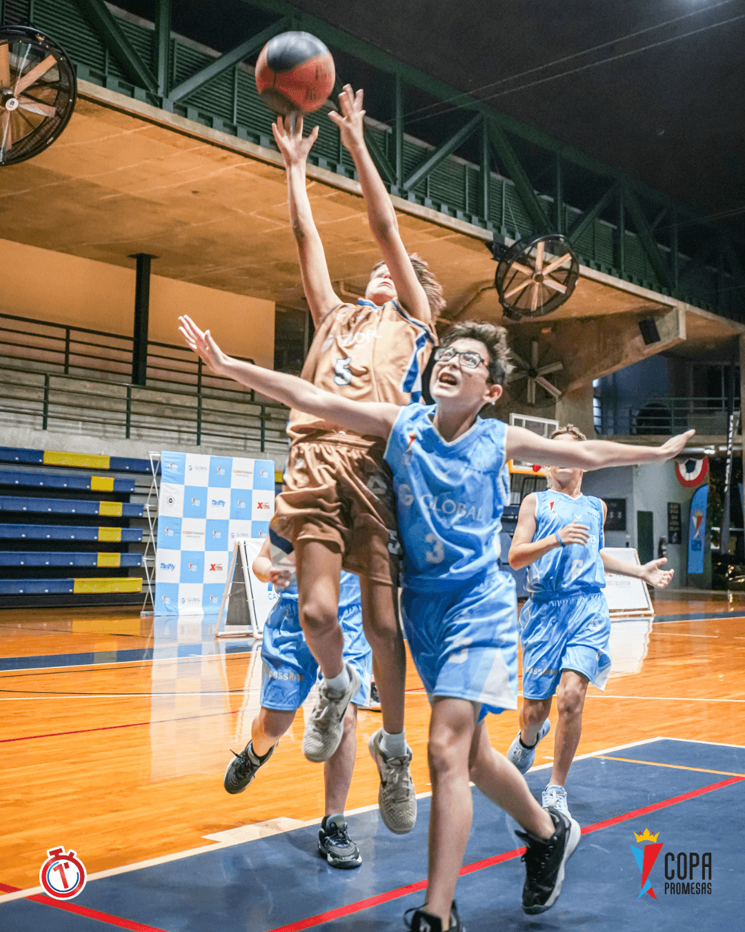 IAE Titans vs AIP Fighting Owls — foto 16