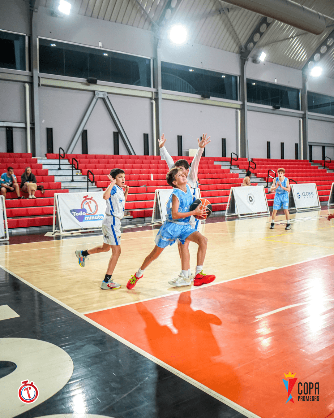 IAE Titans vs AHP Legends — foto 17