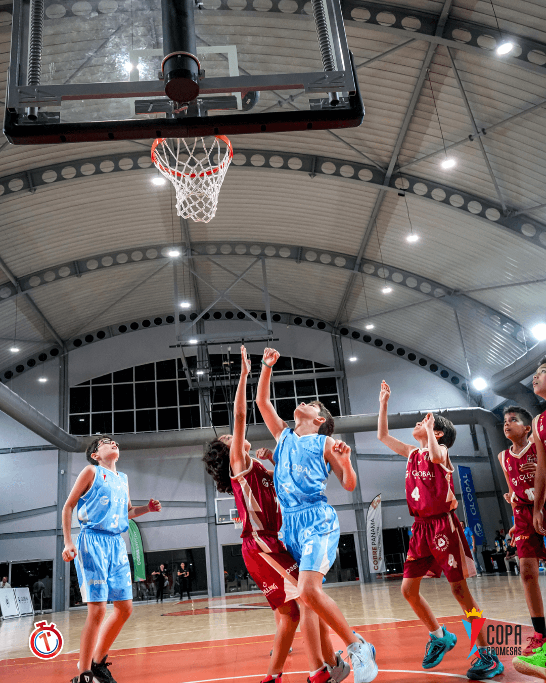 IAE Titans vs Mustang — foto 17