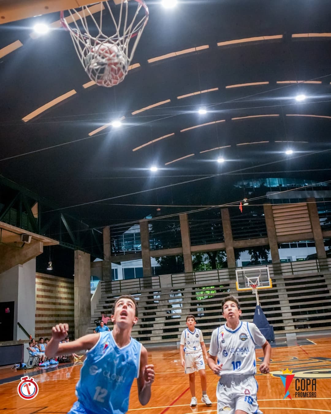 IAE Titans vs AHP Legends — foto 17