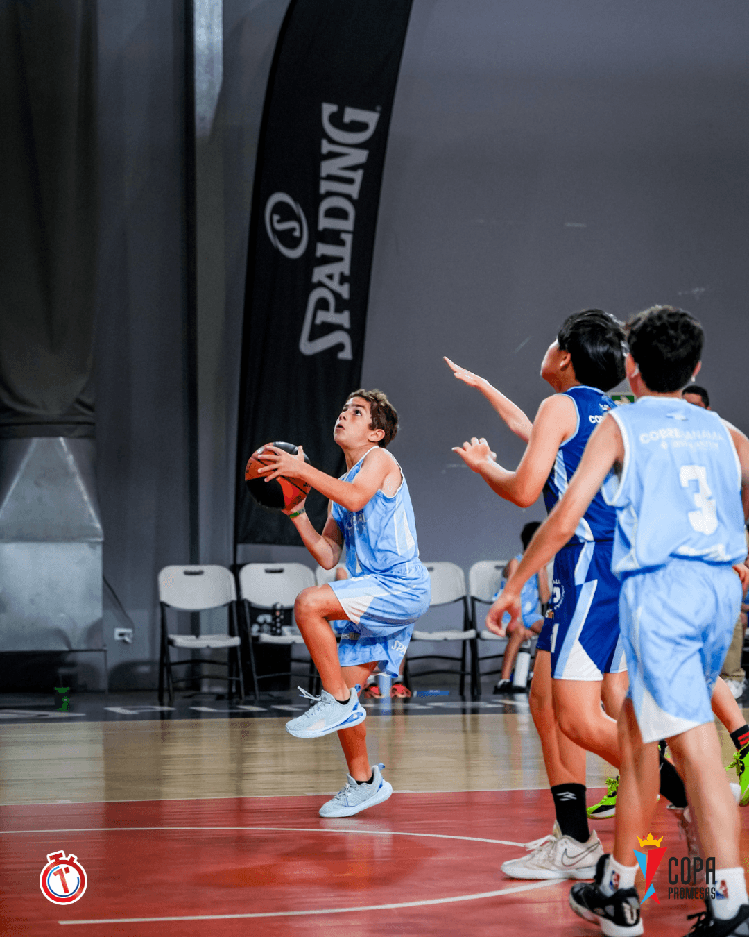 IAE Titans vs Dragons — foto 18
