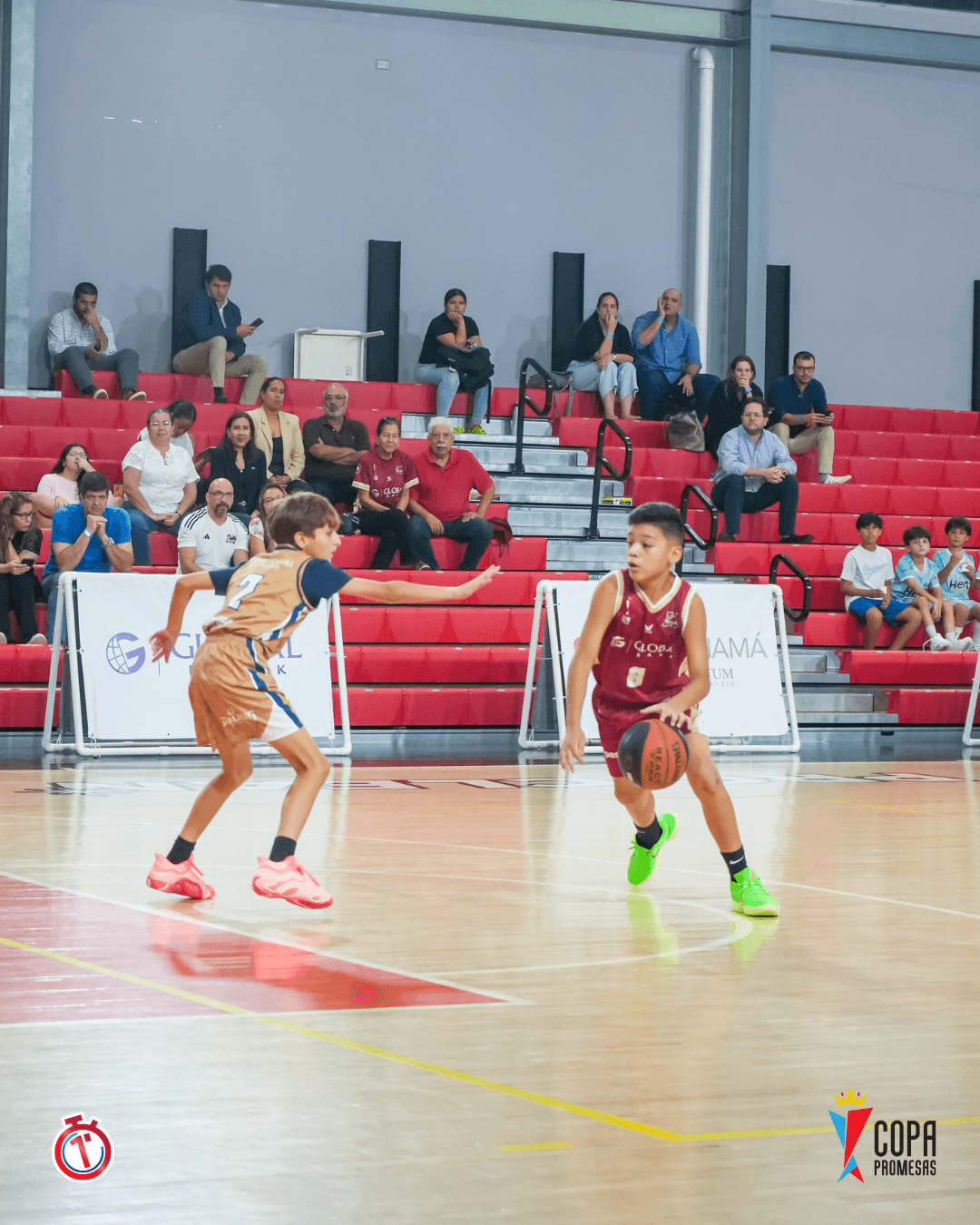 Mustang vs AIP Fighting Owls — foto 19