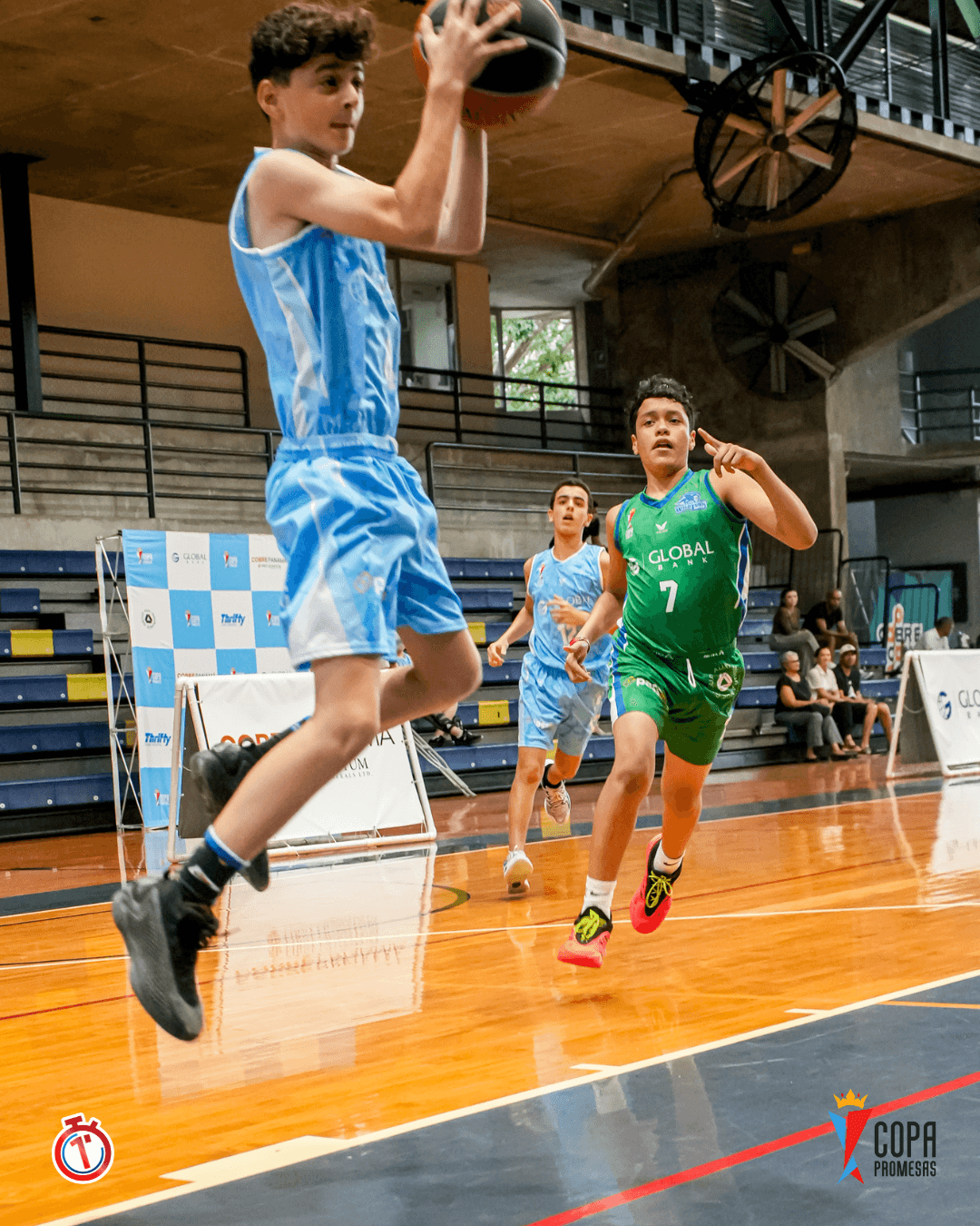 IAE Titans vs Wild Lynx — foto 2