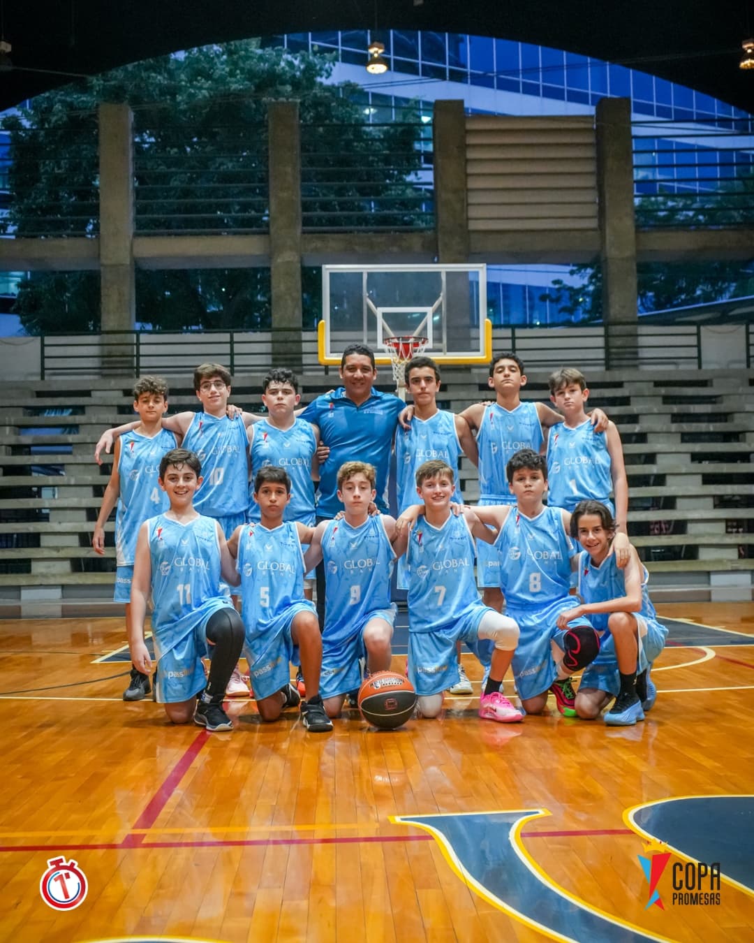 IAE Titans vs AHP Legends — foto 2