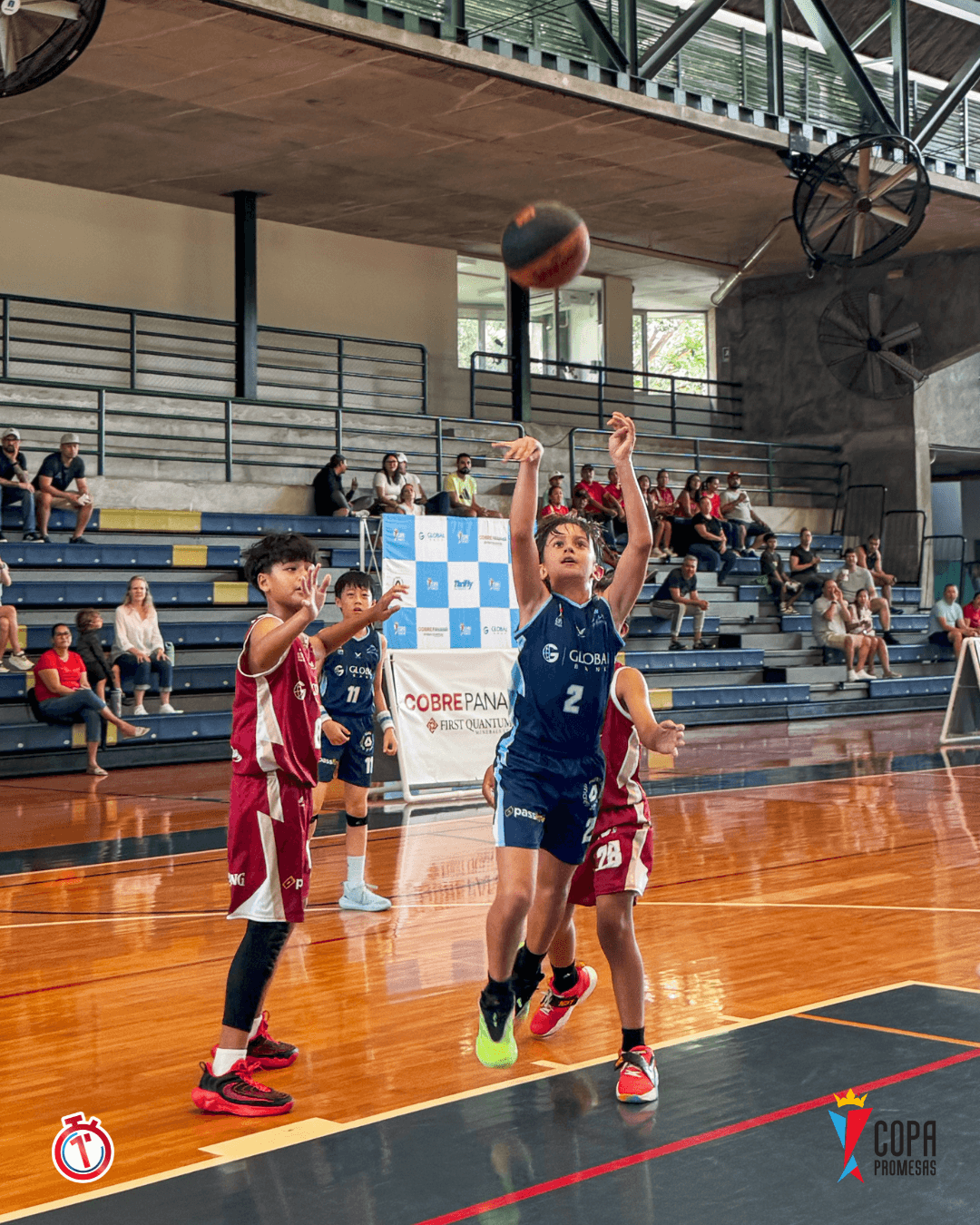 Dragons vs Mustang — foto 2