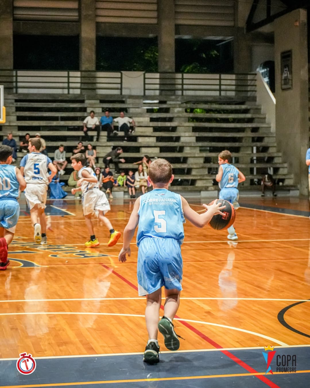AHP Legends vs IAE Titans — foto 2