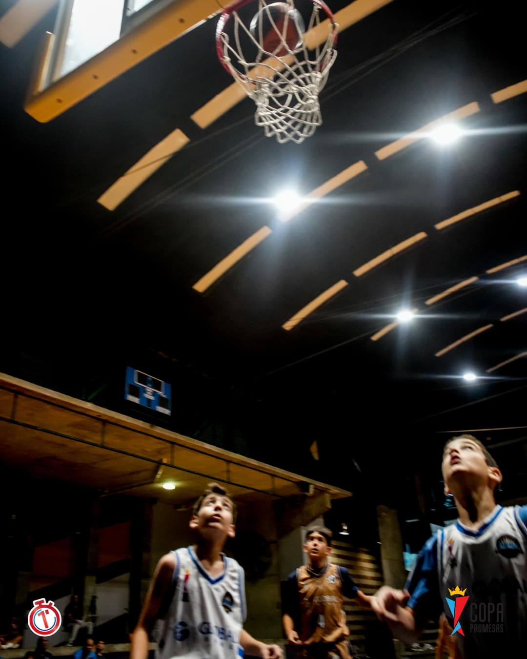 AHP Legends vs AIP Fighting Owls — foto 4