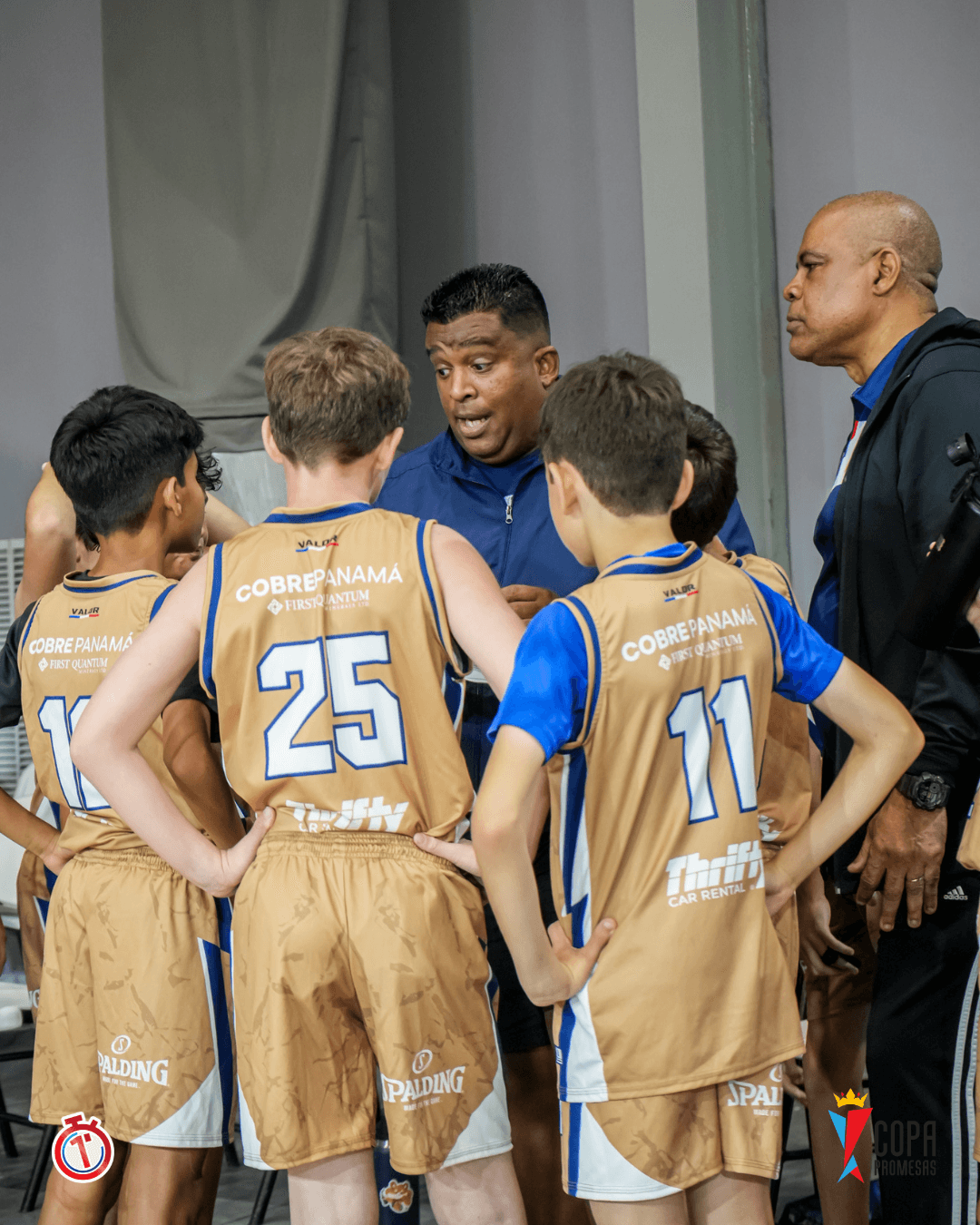 Dragons vs AIP Fighting Owls — foto 4