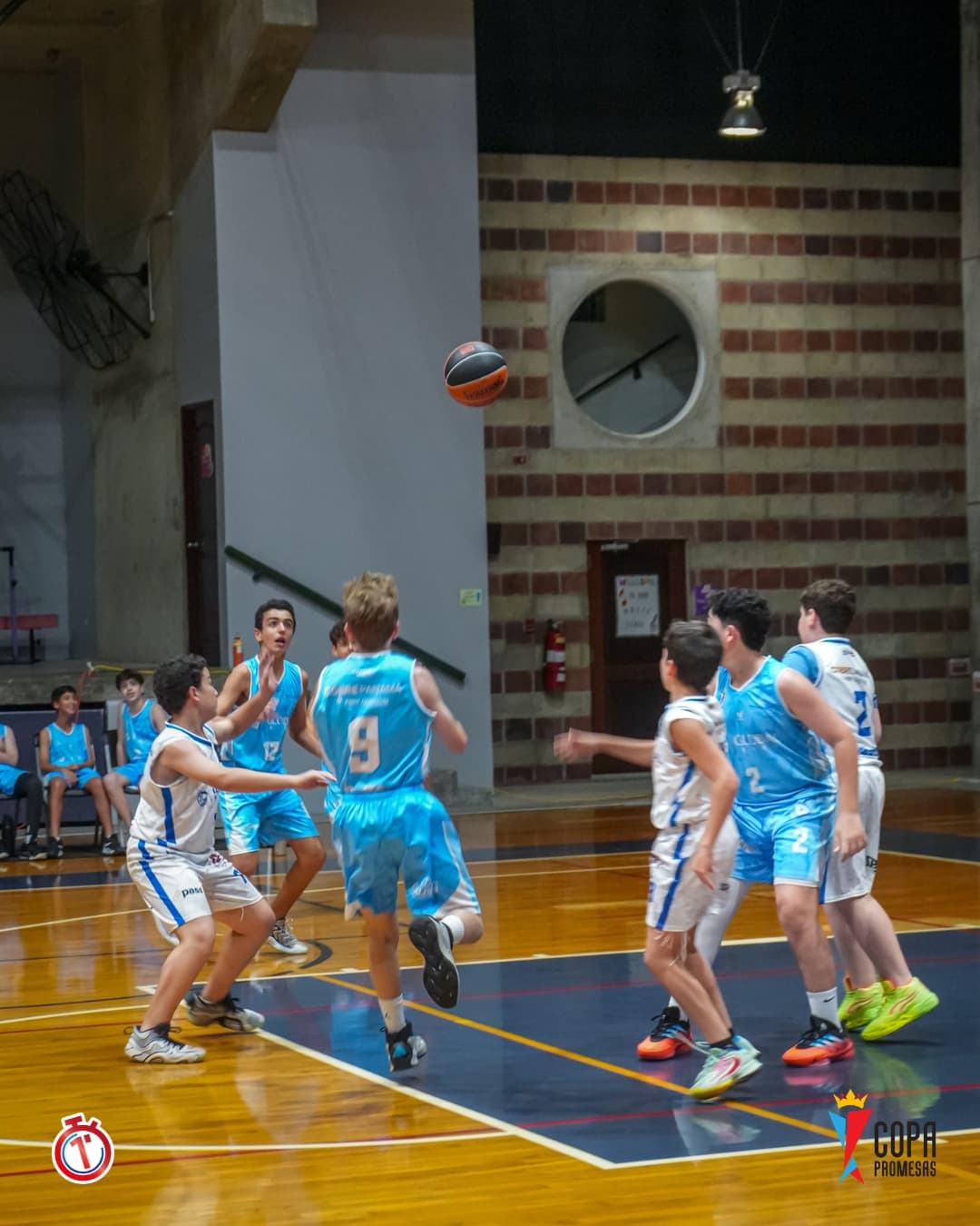 IAE Titans vs AHP Legends — foto 4