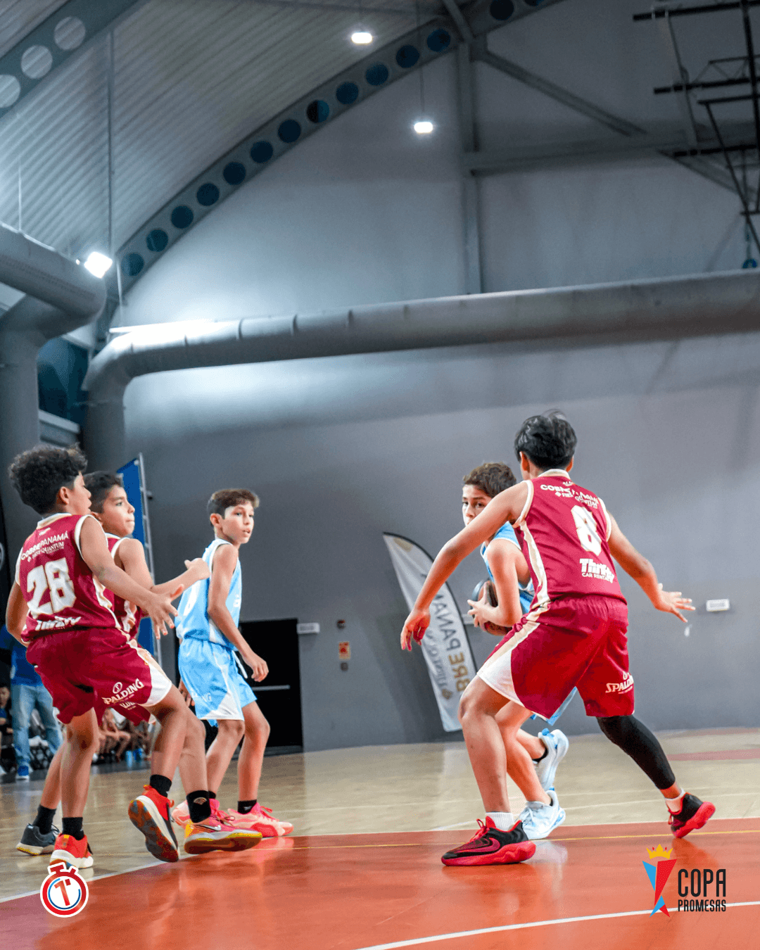 IAE Titans vs Mustang — foto 4