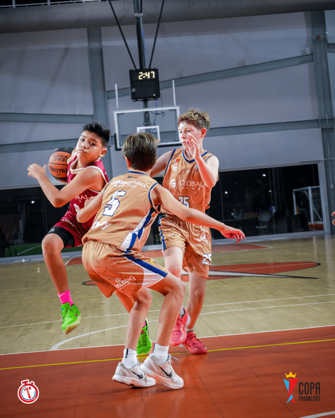 Mustang vs AIP Fighting Owls — foto 13
