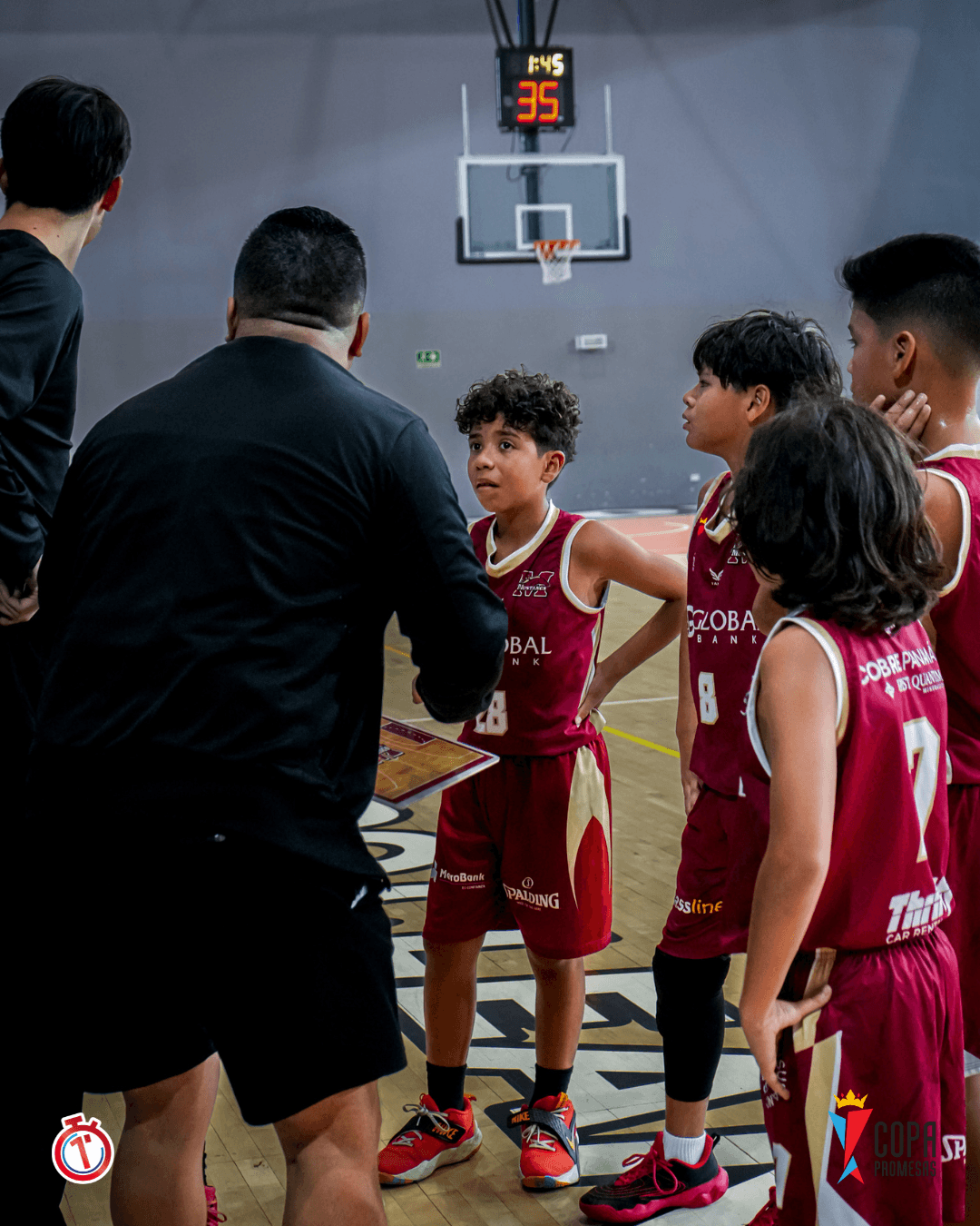 Mustang vs AIP Fighting Owls — foto 14