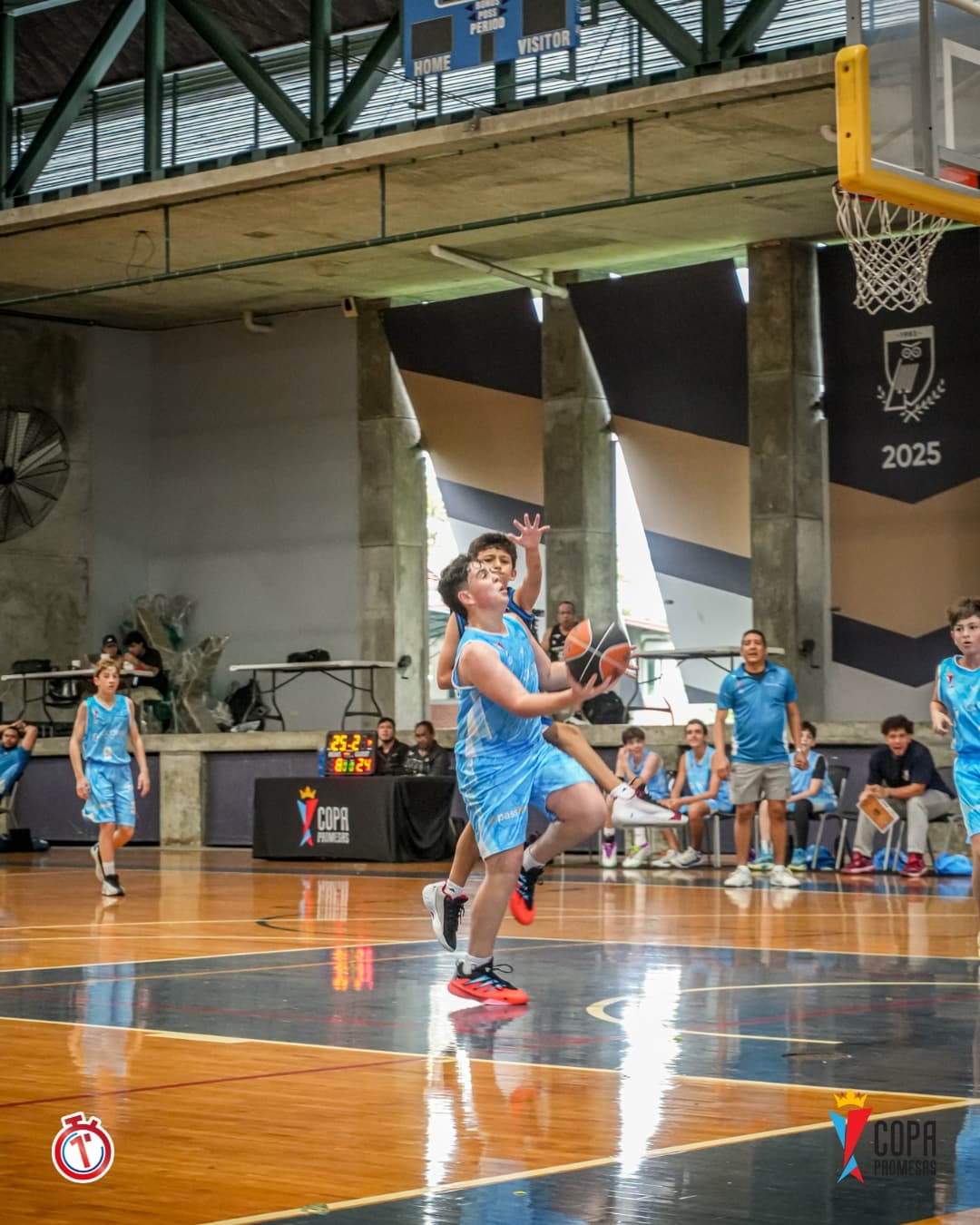 IAE Titans vs Hawks — foto 5