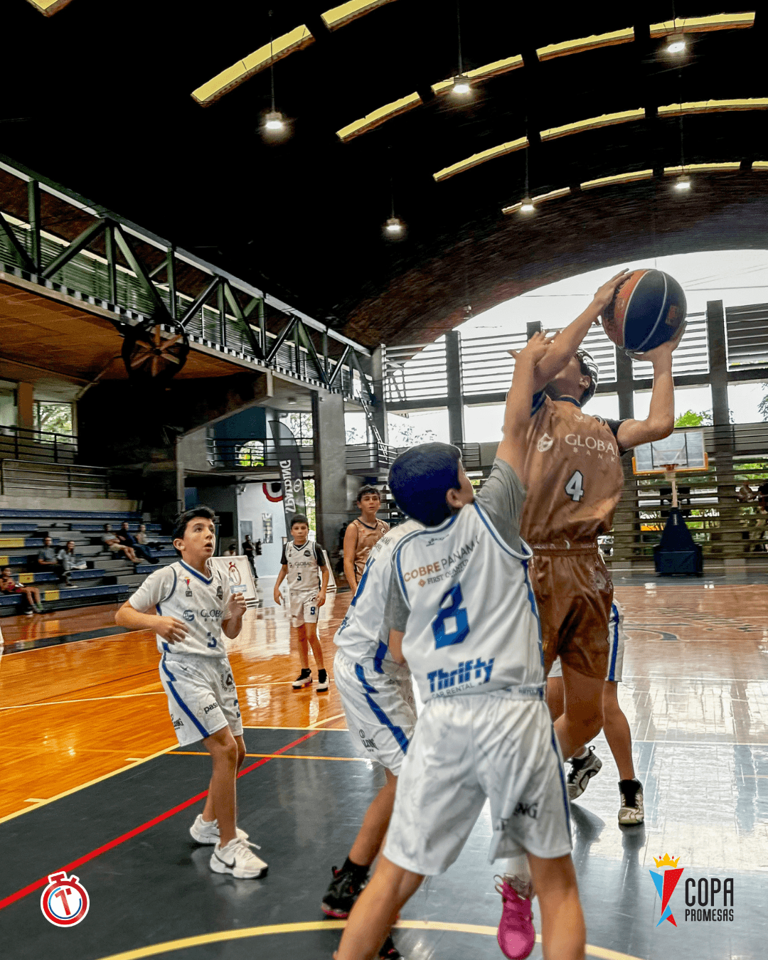 AIP Fighting Owls vs AHP Legends — foto 6