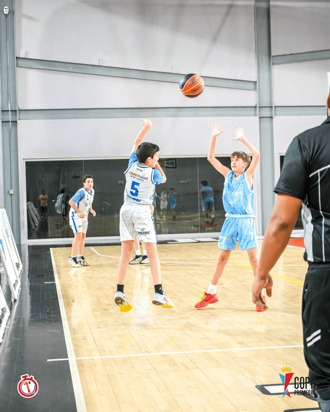 IAE Titans vs AHP Legends — foto 6
