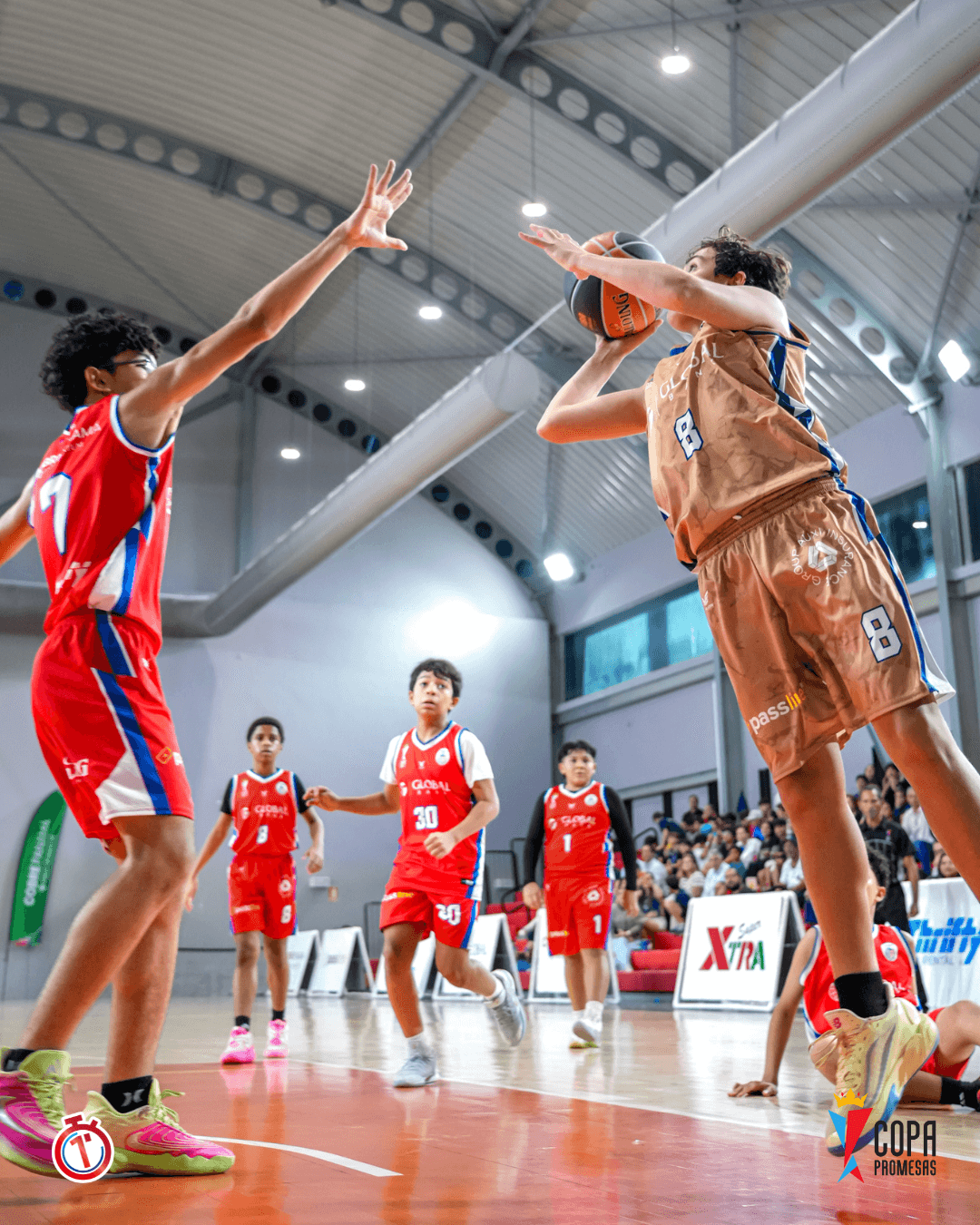 AIP Fighting Owls vs CBP Wildcats — foto 6