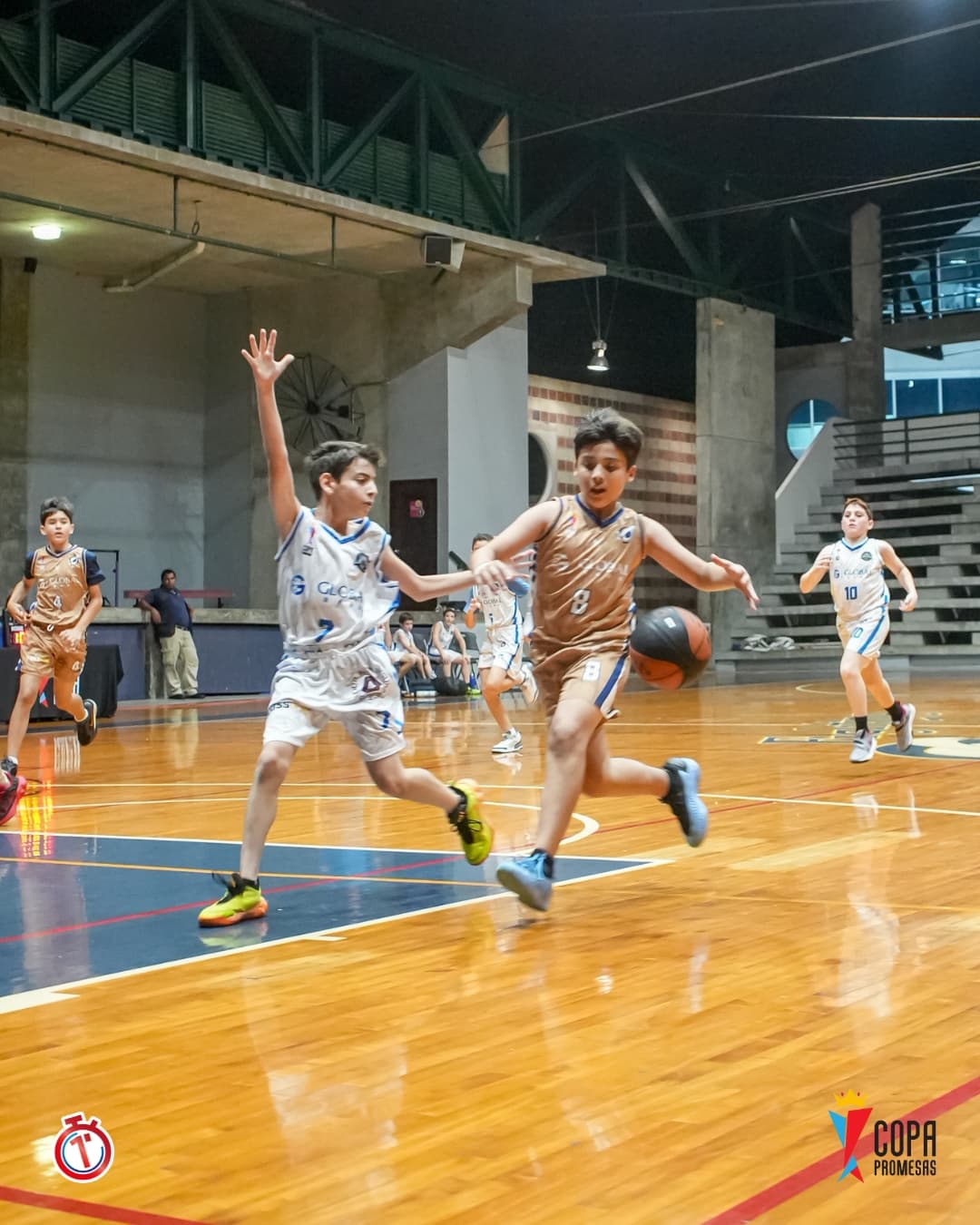 AHP Legends vs AIP Fighting Owls — foto 7