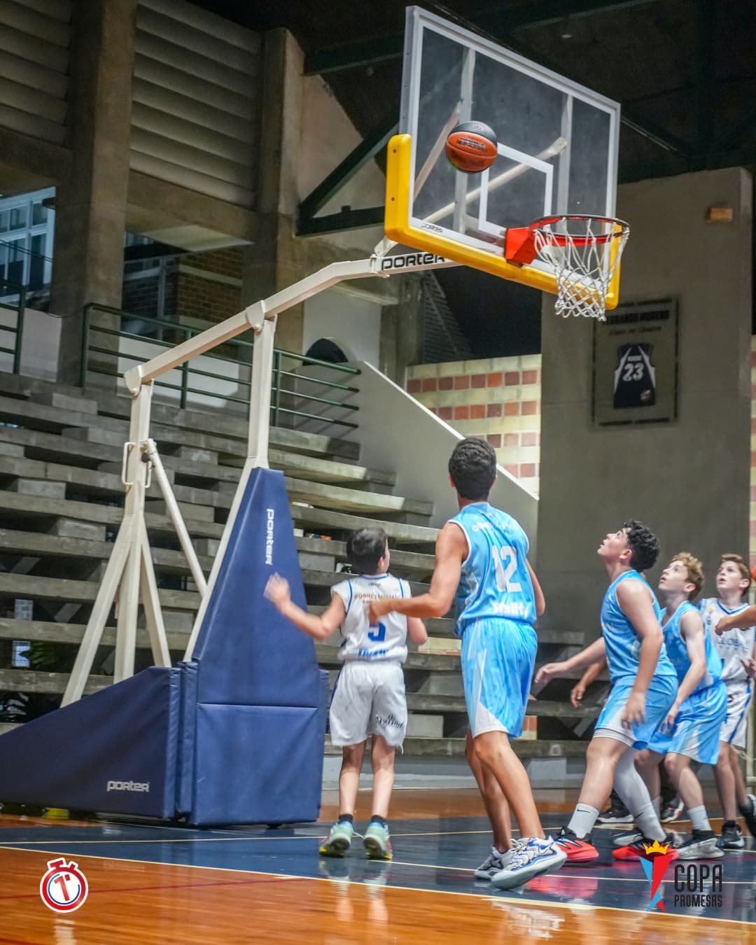IAE Titans vs AHP Legends — foto 7
