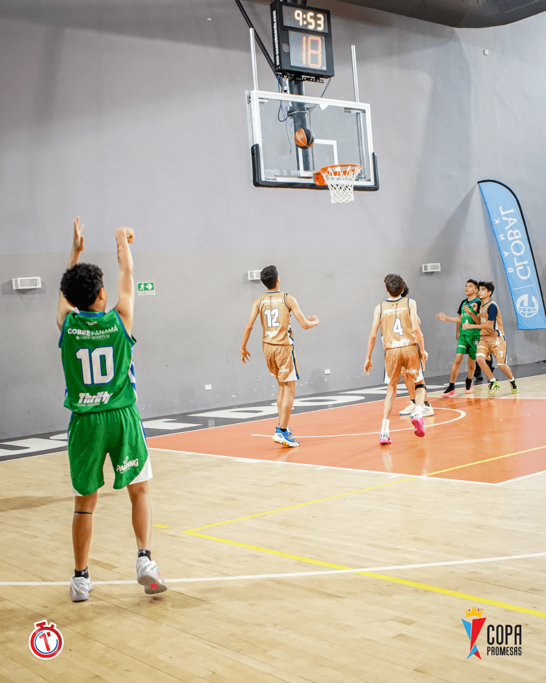 AIP Fighting Owls vs Wild Lynx — foto 8