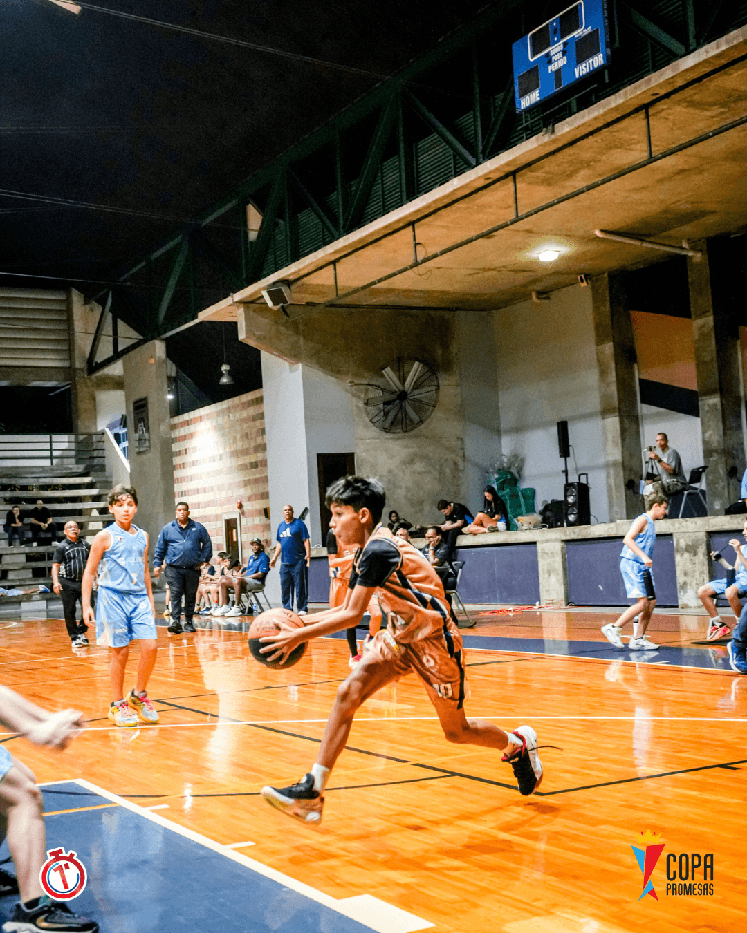 IAE Titans vs AIP Fighting Owls — foto 8