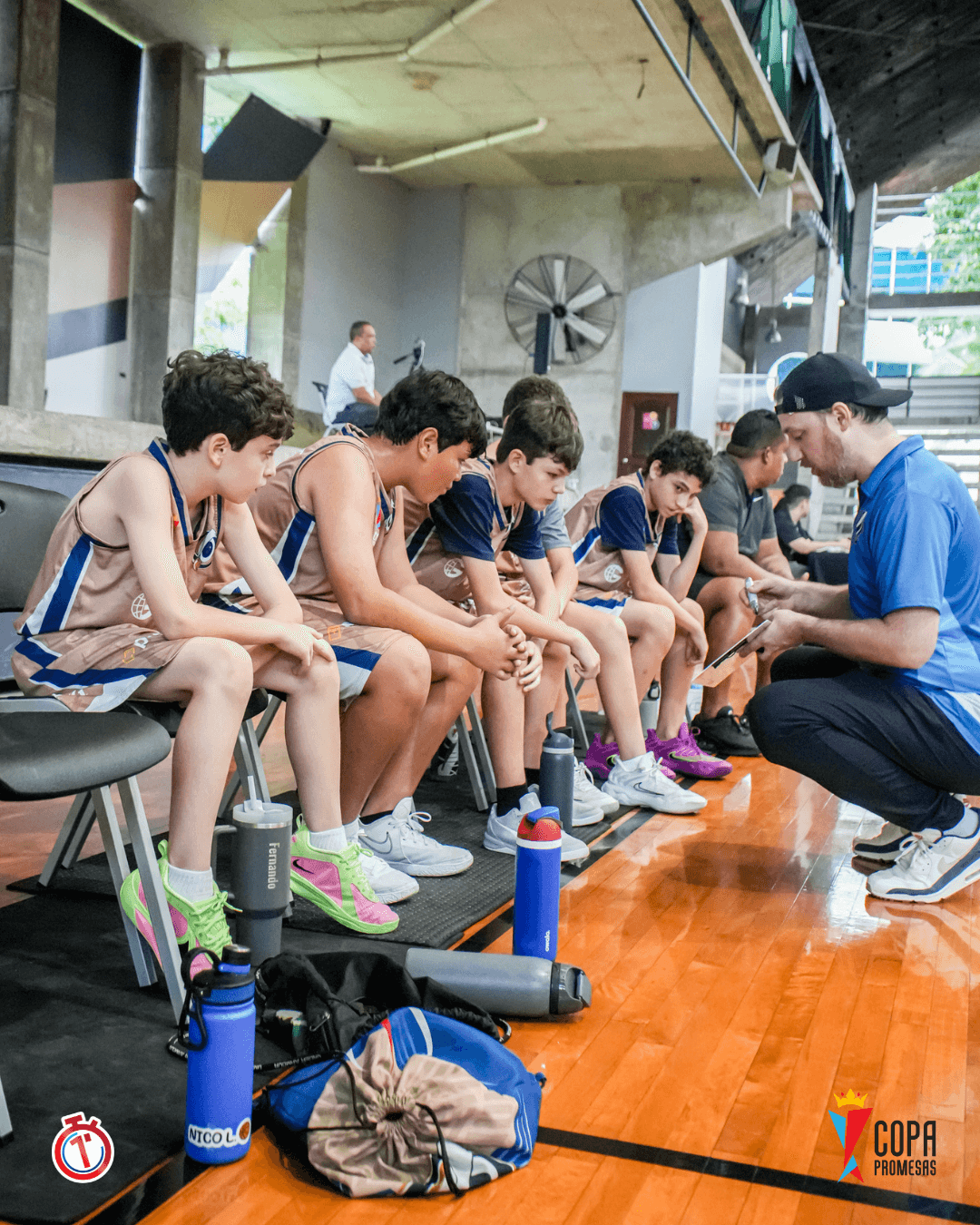 AIP Fighting Owls vs Green Panthers — foto 9